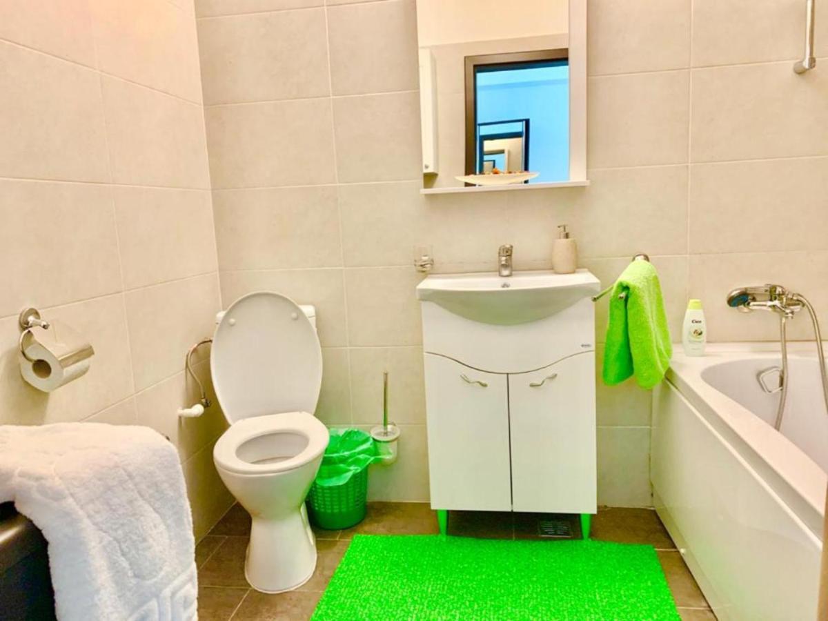 Elyse Comfortable Apartment Close To Palas Mall ยาช ภายนอก รูปภาพ