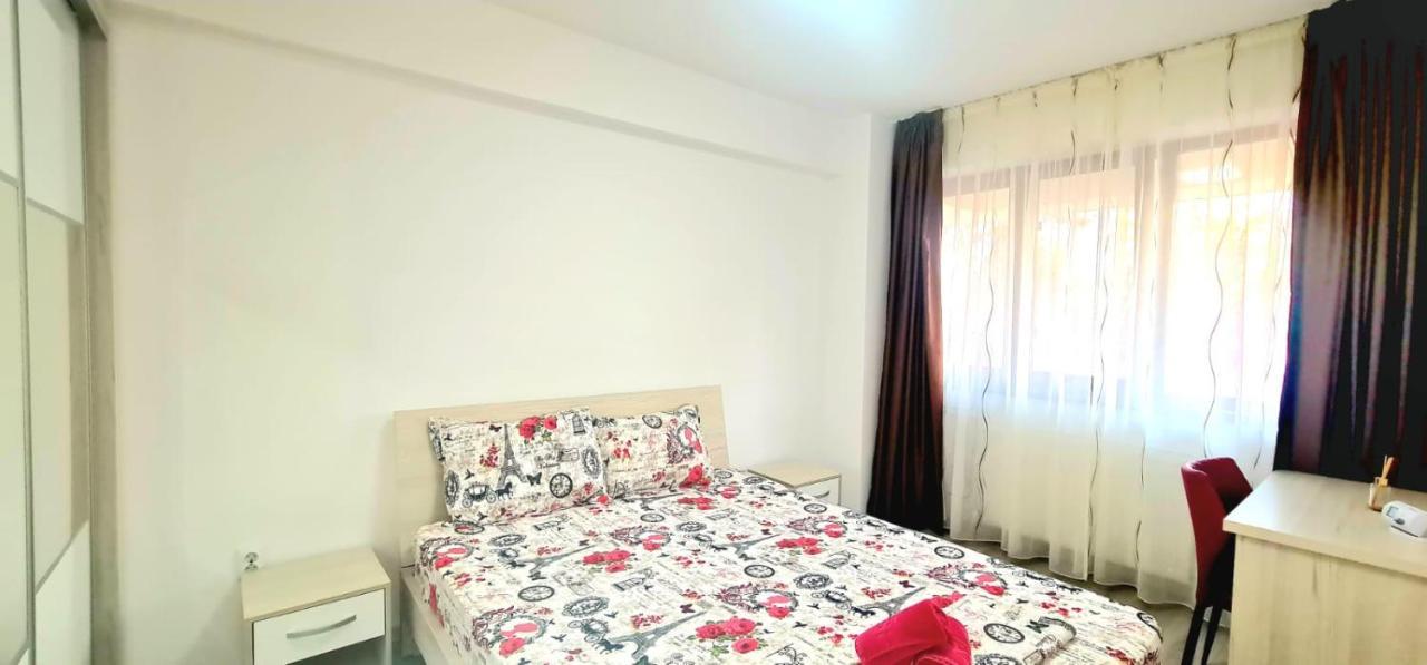 Elyse Comfortable Apartment Close To Palas Mall ยาช ภายนอก รูปภาพ